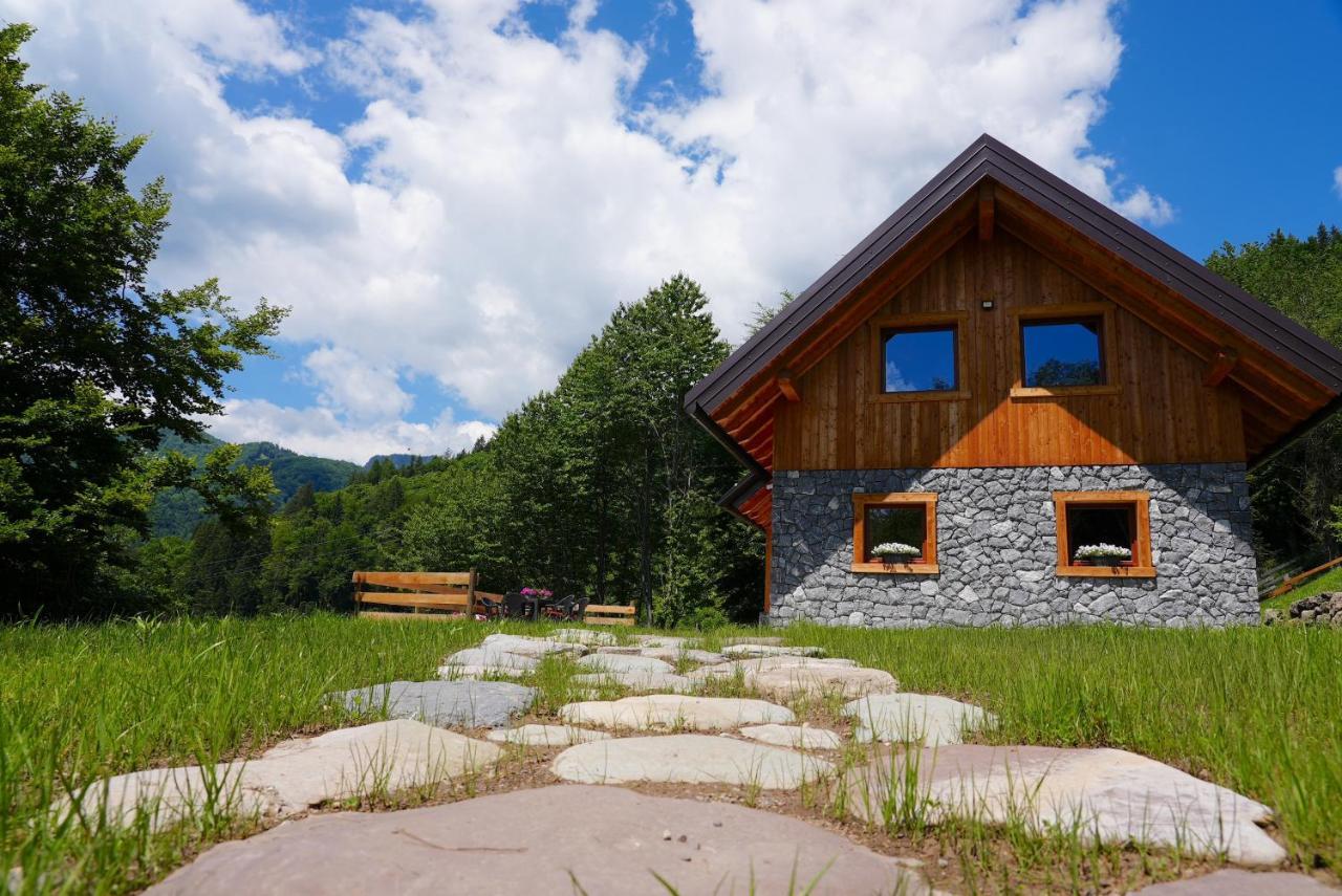 Chalet Navauce Raveo Eksteriør billede