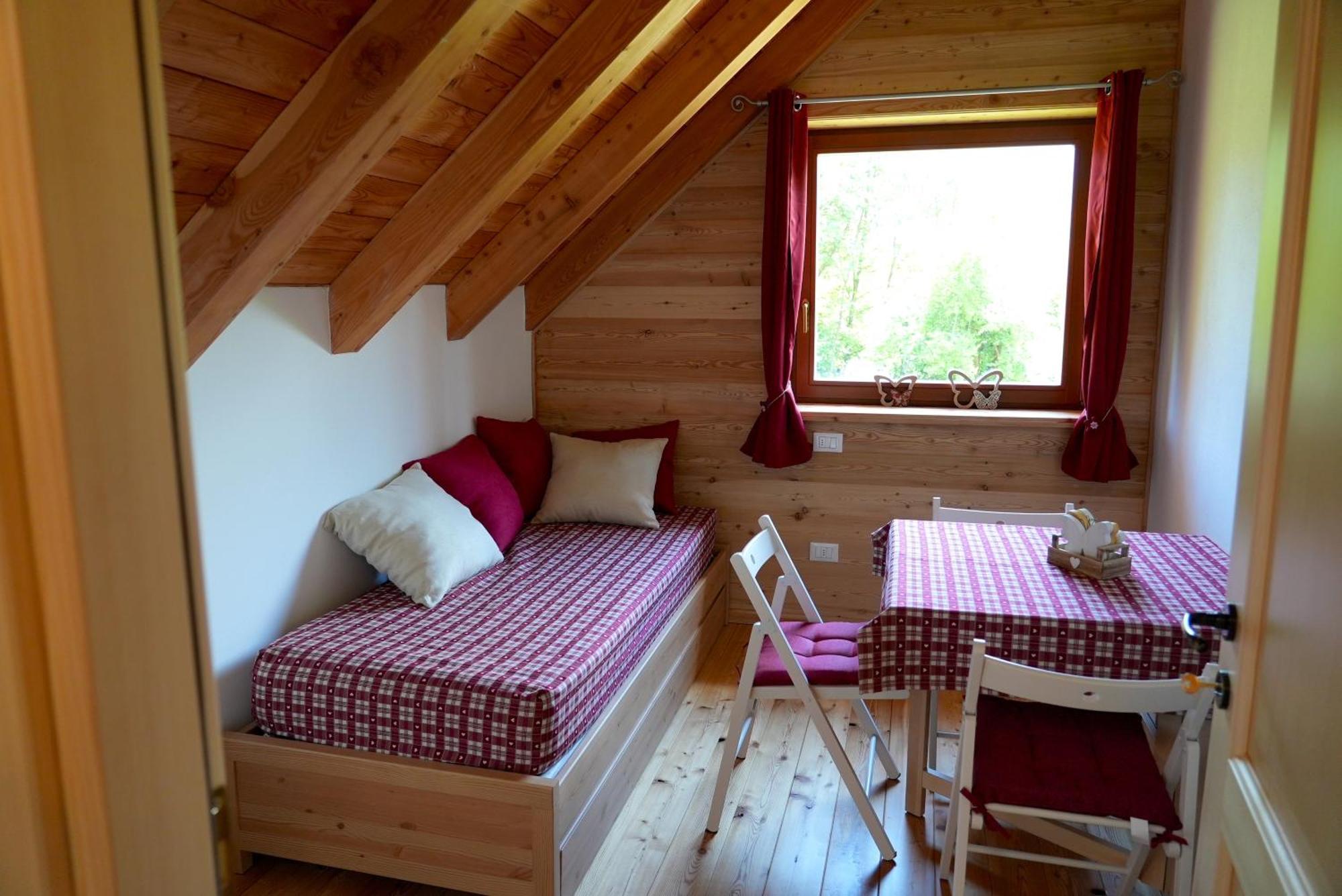 Chalet Navauce Raveo Eksteriør billede